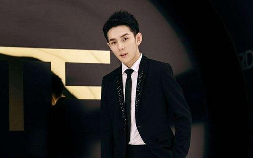 明星爆料唐晓天视频播放,揭秘明星幕后生活片段 第2张 明星爆料唐晓天视频播放,揭秘明星幕后生活片段 第2张