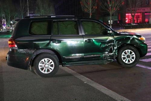 越野车最新爆料视频播放,性能与颜值并存,带你领略极限驾驶魅力 第1张 越野车最新爆料视频播放,性能与颜值并存,带你领略极限驾驶魅力 第1张